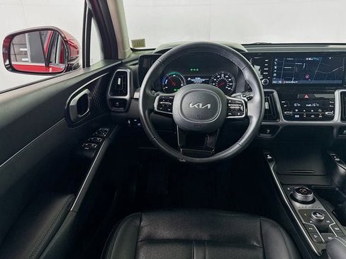 Certified 2023 Kia Sorento EX AWD/4WD image 23