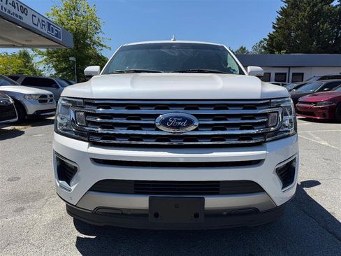 Used 2018 Ford Expedition Limited w/ Equipment Group 301A RWD image 2