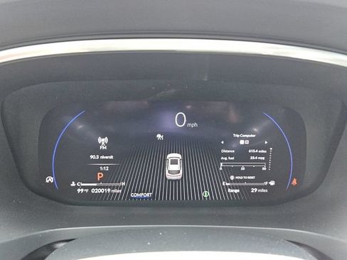 Certified 2025 Acura MDX FWD w/ Technology Package image 14
