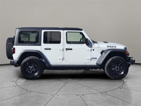 Certified 2024 Jeep Wrangler Willys 4xe image 13