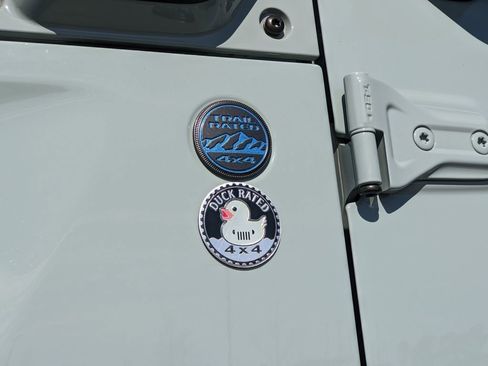 Used 2023 Jeep Wrangler Unlimited Rubicon 4xe image 21