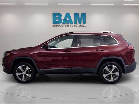Used 2019 Jeep Cherokee Limited image 4