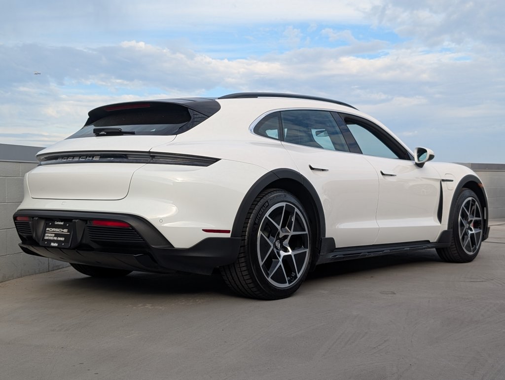 Certified 2025 Porsche Taycan 4S AWD/4WD image 23