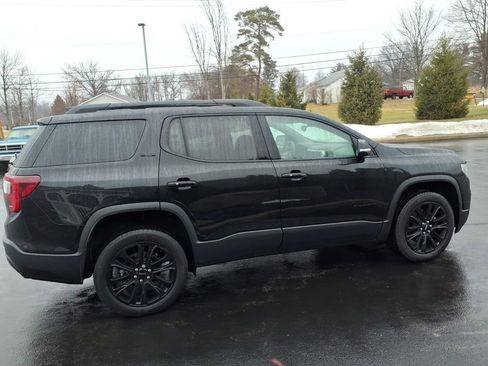 Used 2023 GMC Acadia SLE w/ Driver Convenience Package FWD image 6