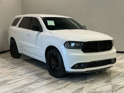 Used 2020 Dodge Durango SXT image 4