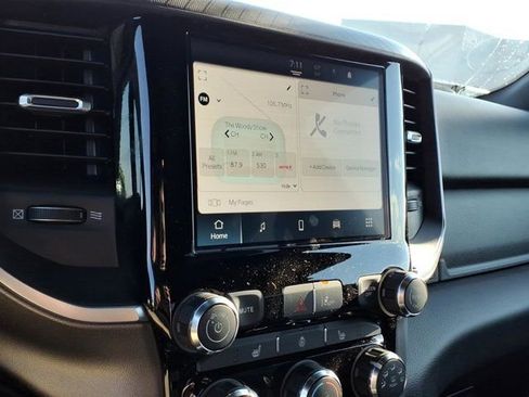 New 2026 RAM 1500 Big Horn AWD/4WD image 8