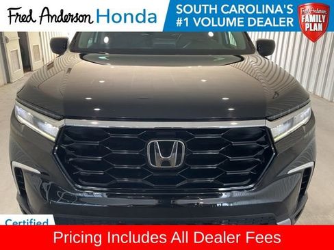 Certified 2023 Honda Pilot Touring image 29