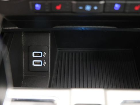 Used 2018 Ford F150 Lariat w/ Equipment Group 501A Mid image 32