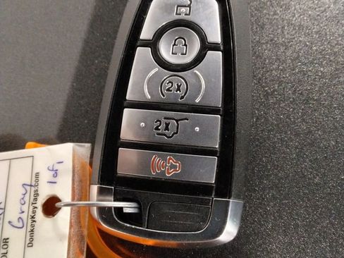 Used 2021 Ford Expedition Max XLT image 50