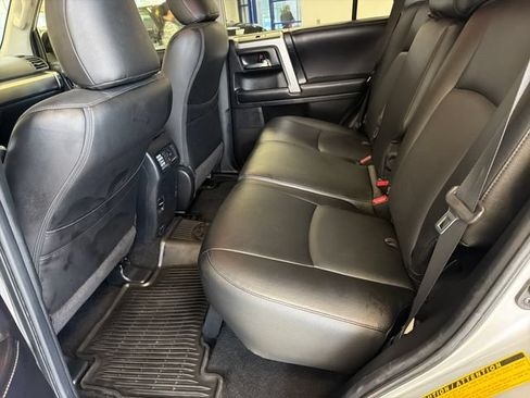 Used 2019 Toyota 4Runner SR5 AWD/4WD image 27