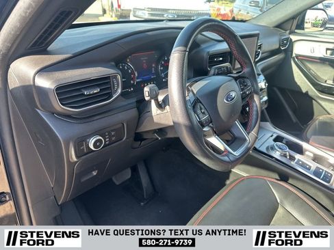 Used 2023 Ford Explorer ST-Line w/ Class IV Trailer Tow Package image 17