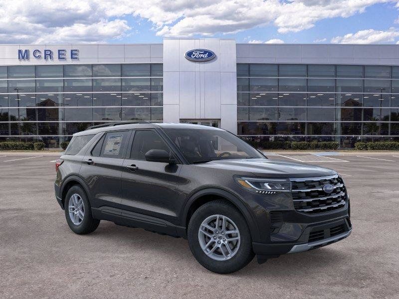 New 2026 Ford Explorer Active RWD image 7