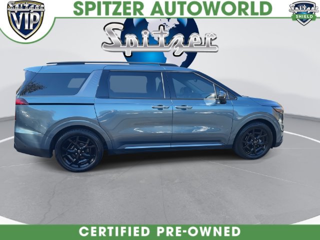 Used 2025 Kia Carnival SX w/ SX Dark Edition Package FWD image 16