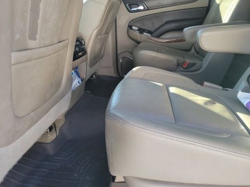 Used 2015 Chevrolet Suburban LTZ image 25