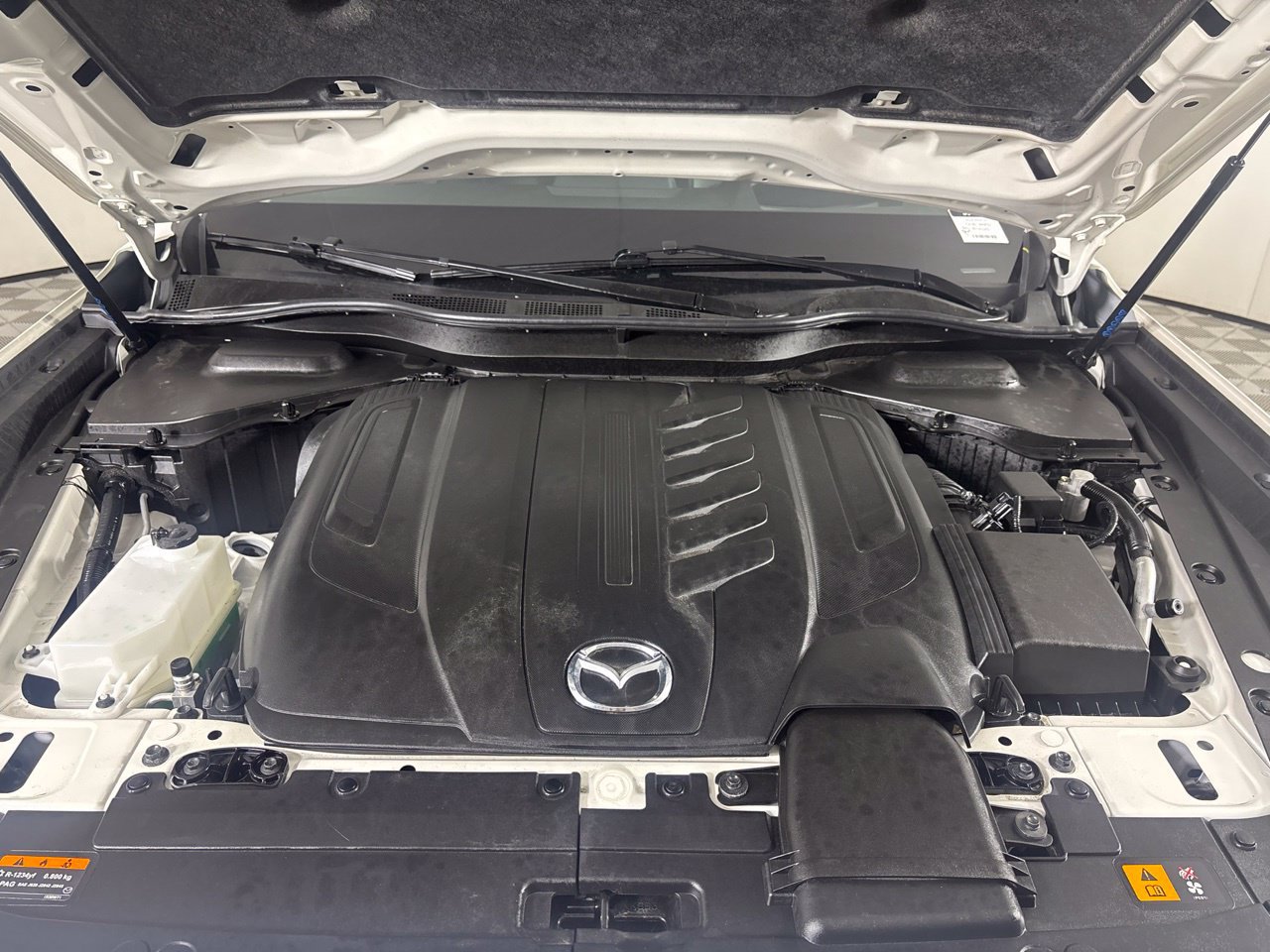 Used 2024 MAZDA CX-90 3.3 Turbo w/ Preferred Plus AWD/4WD image 34