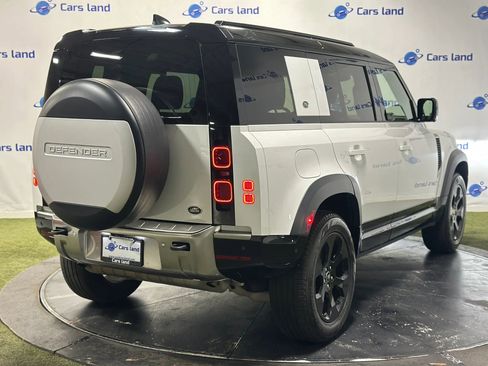 Used 2022 Land Rover Defender 110 AWD/4WD image 3