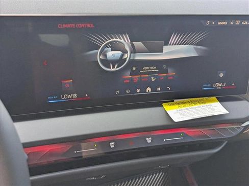 Used 2025 BMW X3 xDrive30i w/ Convenience Package image 11