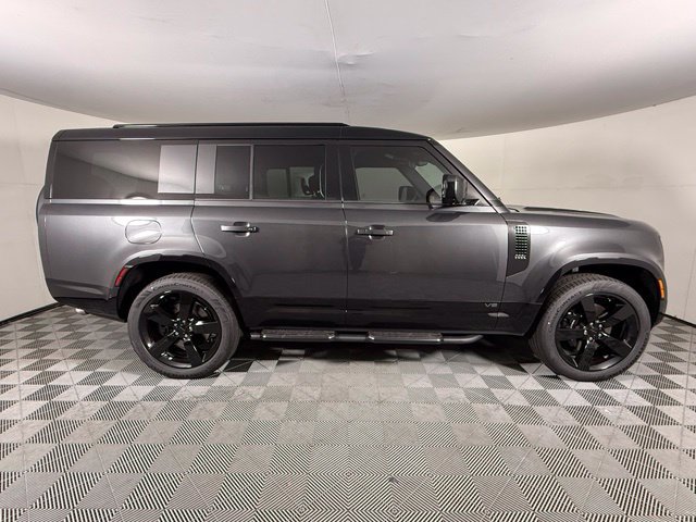 New 2026 Land Rover Defender 130 V8 AWD/4WD image 6