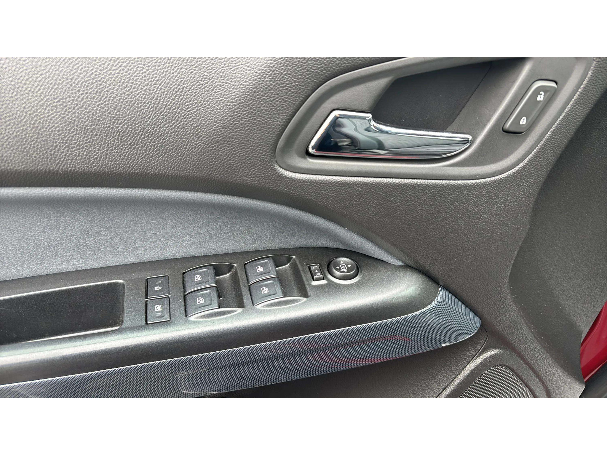 Used 2019 Chevrolet Colorado Z71 w/ LPO, Premium Interior Package AWD/4WD image 18