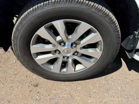 Used 2017 Toyota Sequoia Limited w/ Safety & Convenience Package AWD/4WD image 11