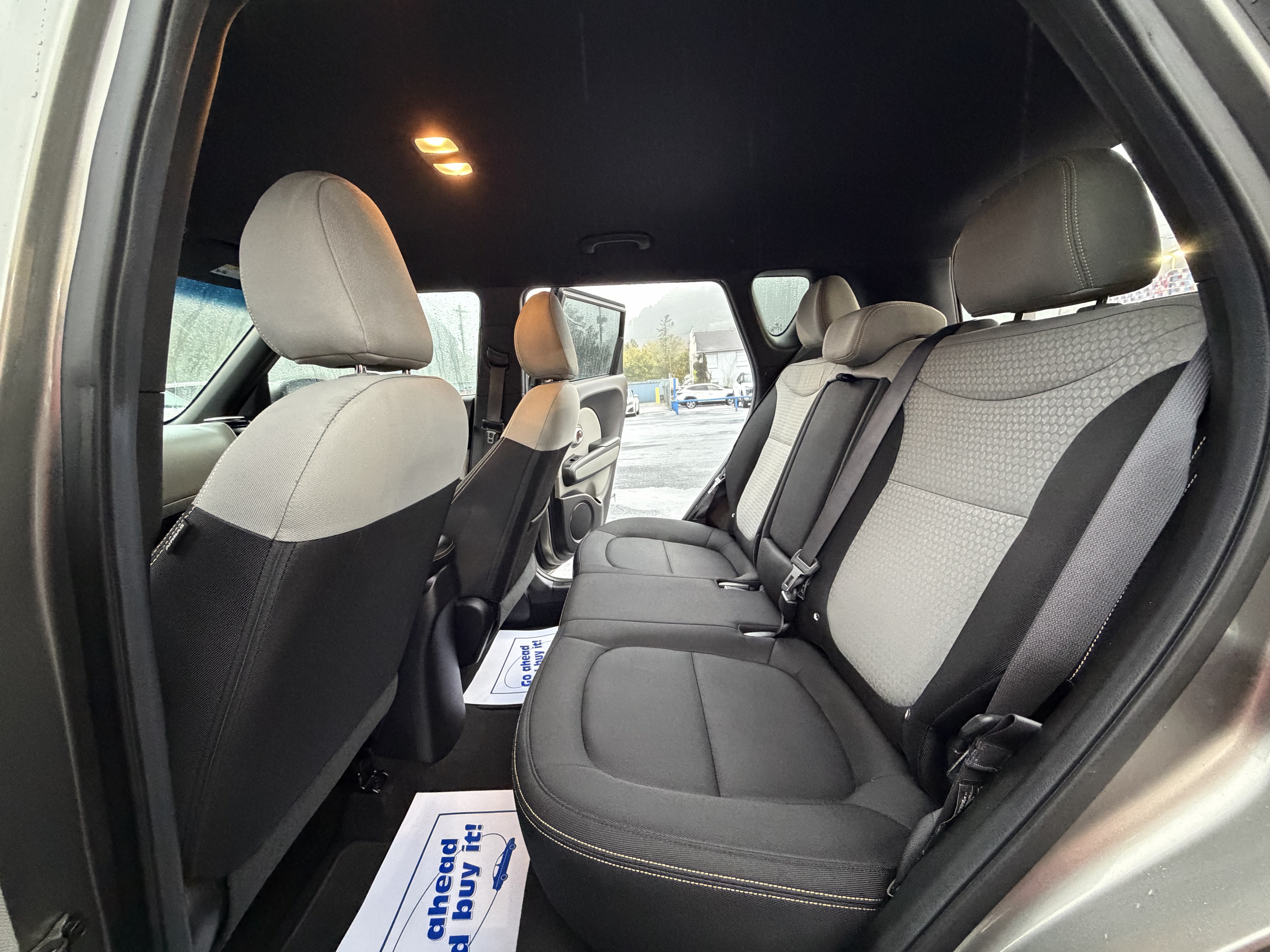 Used 2016 Kia Soul + FWD image 22