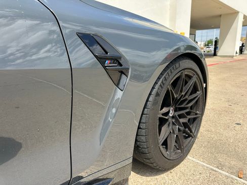 Used 2023 BMW M4 Competition RWD image 10