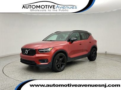 Used 2019 Volvo XC40 T5 R-Design