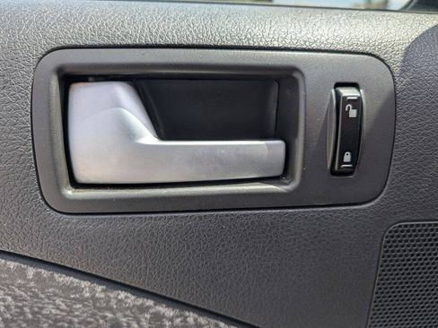 Used 2007 Ford Mustang GT RWD image 19