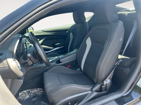 Used 2024 Chevrolet Camaro LT RWD image 6