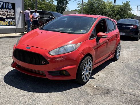 Used 2015 Ford Fiesta ST FWD image 4