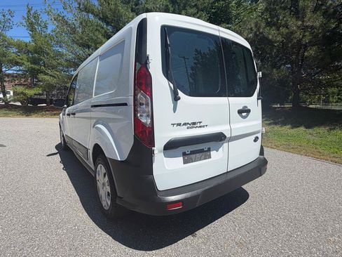 Used 2020 Ford Transit Connect XL FWD image 4