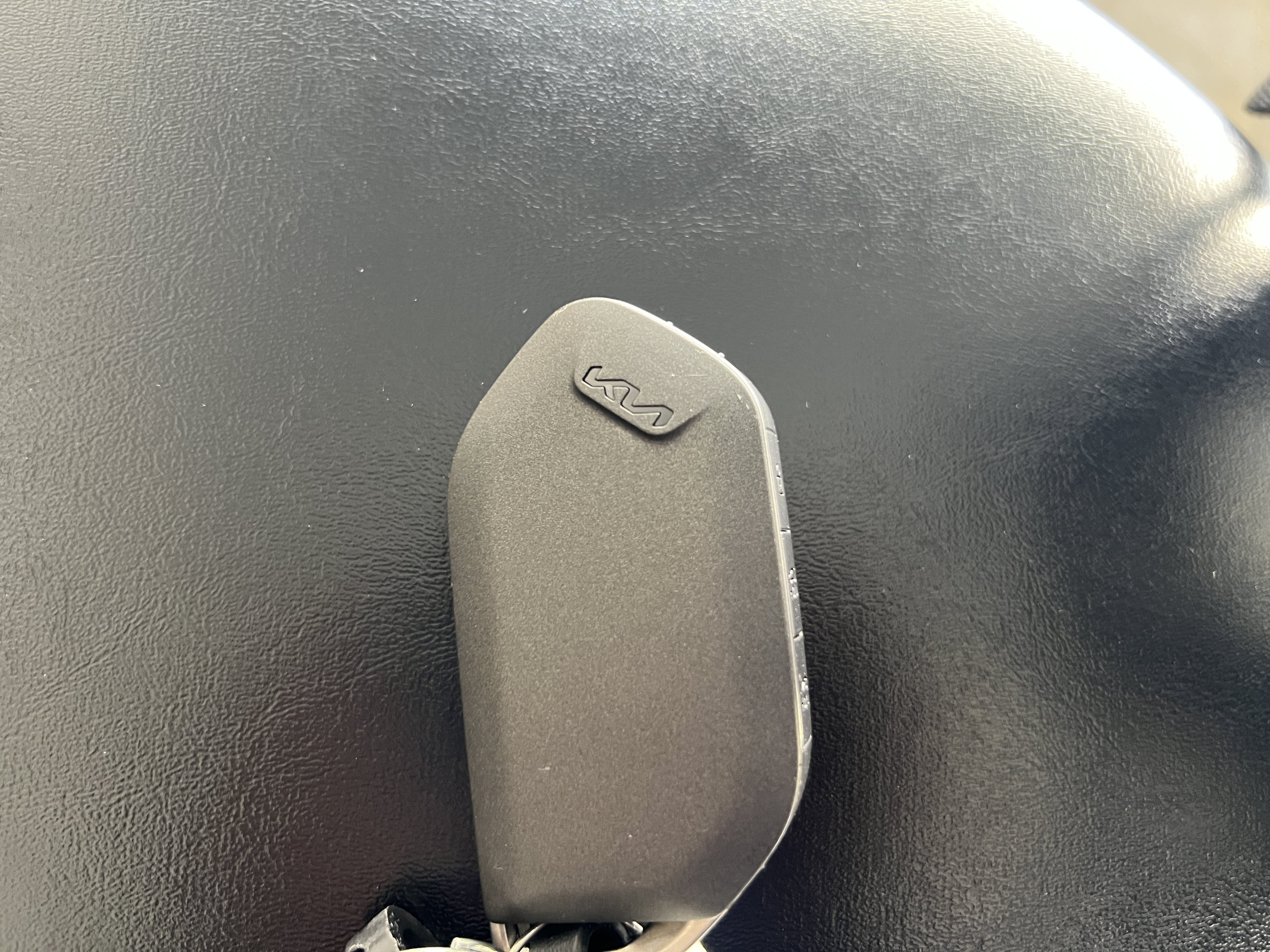 Used 2025 Kia K4 FWD image 23
