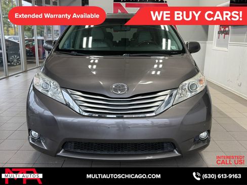 Used 2011 Toyota Sienna XLE image 8