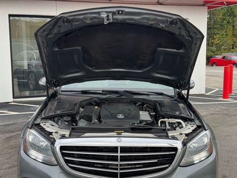 Used 2017 Mercedes-Benz C 300 Sport image 12