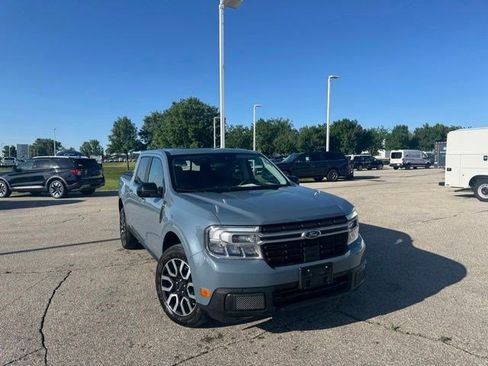 Used 2024 Ford Maverick Lariat w/ 4K Tow Package AWD/4WD image 2