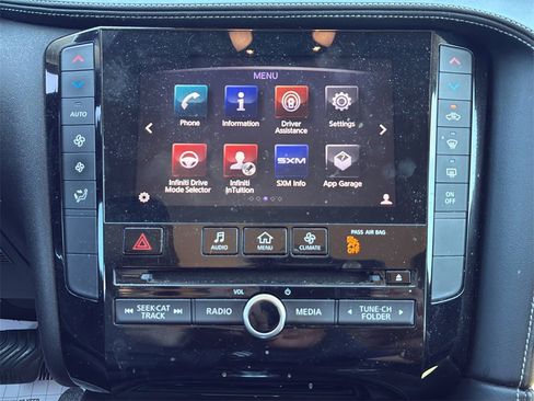Used 2019 INFINITI QX50 Pure image 28