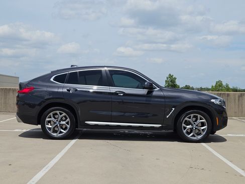 Used 2024 BMW X4 xDrive30i w/ Parking Assistance Package AWD/4WD image 9