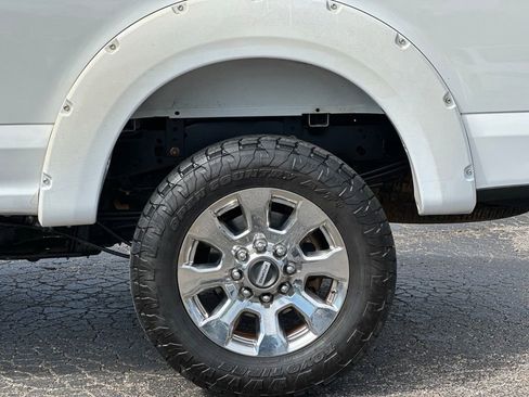 Used 2017 Ford F250 XL w/ Power Equipment Group AWD/4WD image 24