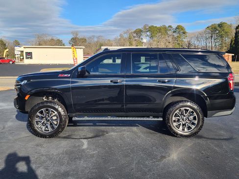 Used 2021 Chevrolet Tahoe Z71 image 2