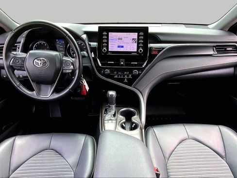 Used 2023 Toyota Camry SE FWD image 14