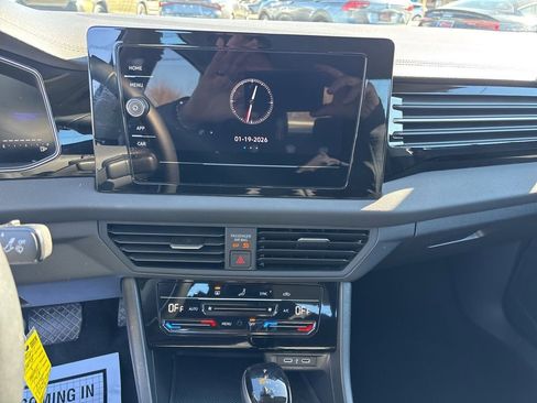 Used 2025 Volkswagen Jetta S image 19