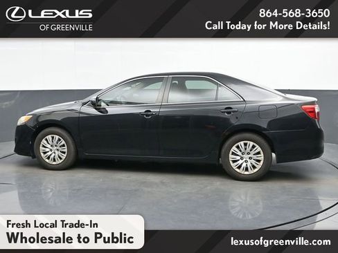 Used 2014 Toyota Camry FWD image 5