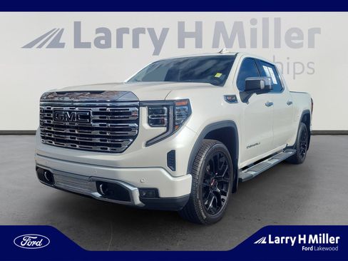 Used 2024 GMC Sierra 1500 Denali w/ Technology Package image 1