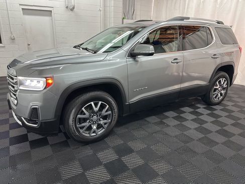Used 2023 GMC Acadia SLT AWD/4WD image 5