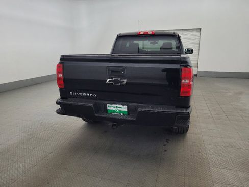 Used 2018 Chevrolet Silverado 1500 Custom w/ Custom Value Package image 7