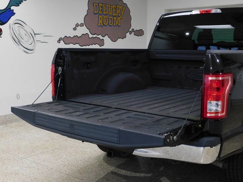 Used 2015 Ford F150 XLT w/ Trailer Tow Package image 74