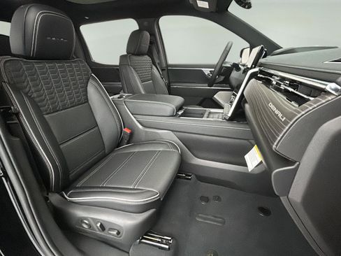 New 2025 GMC Sierra EV Denali image 31