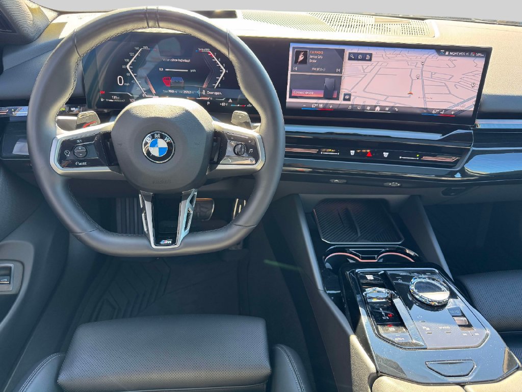 Certified 2026 BMW 530i xDrive w/ Executive Package AWD/4WD image 15