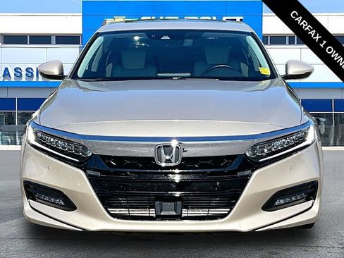 Used 2020 Honda Accord Touring image 17
