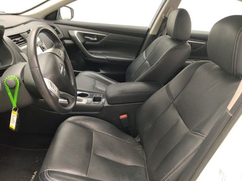 Used 2016 Nissan Altima 2.5 SL w/ 2.5 Technology Package FWD image 17